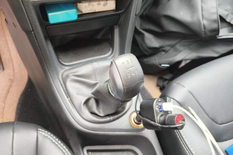 Used Peugeot 308 2014 Enjoy Edition Classic 1.6L Manual YouShang Model Gear Lever