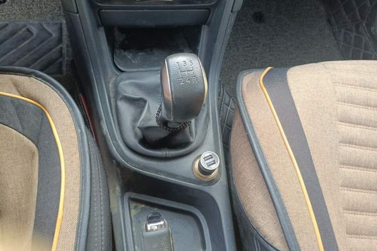 Used Peugeot 308 2014 Enjoy Edition Classic 1.6L Manual YouShang Model Gear Lever