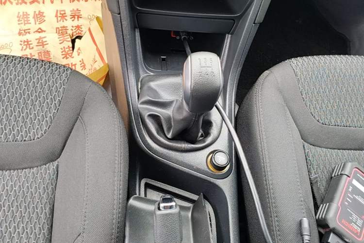 Used Peugeot 308 2014 Enjoy Edition Classic 1.6L Manual YouShang Model Gear Lever