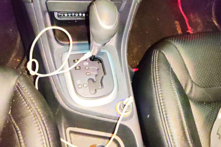 Used Peugeot 308 2014 Enjoy Edition Classic 1.6L Automatic Premium Model Gear Lever