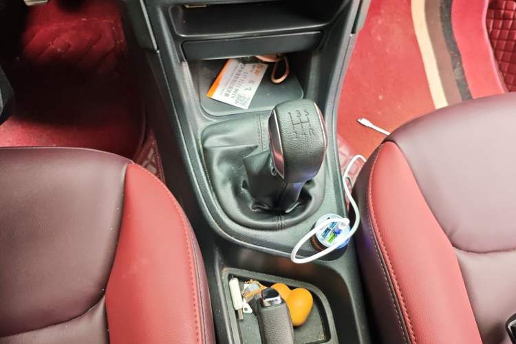 Used Peugeot 308 2014 Enjoy Edition Classic 1.6L Manual YouShang Model Gear Lever