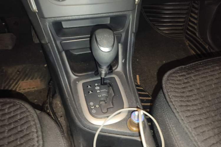 Used Peugeot 308 2014 Enjoy Edition Classic 1.6L Automatic Premium Model Gear Lever