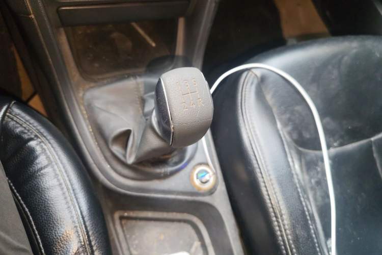 Used Peugeot 308 2014 Enjoy Edition Classic 1.6L Manual YouShang Model Gear Lever