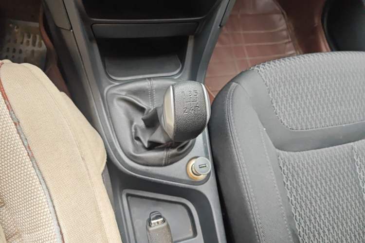Used Peugeot 308 2014 Enjoy Edition Classic 1.6L Manual Fashion Model Gear Lever