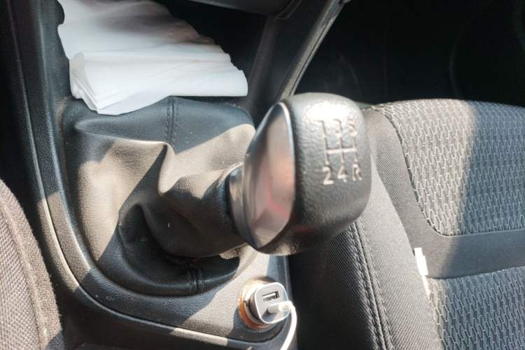 Used Peugeot 308 2014 Enjoy Edition Classic 1.6L Manual YouShang Model Gear Lever