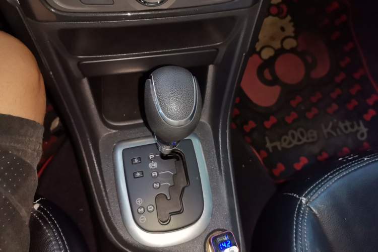 Used Peugeot 308 2014 Enjoyment Edition Classic 1.6L Automatic Fashion Model Gear Lever