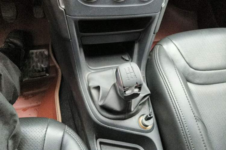 Used Peugeot 308 2014 Enjoy Edition Classic 1.6L Manual YouShang Model Gear Lever