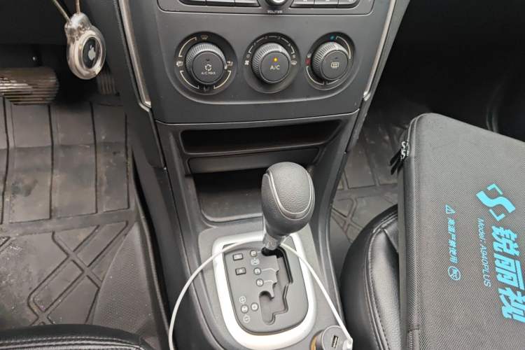 Used Peugeot 308 2014 Enjoy Edition Classic 1.6L Automatic Premium Model Gear Lever