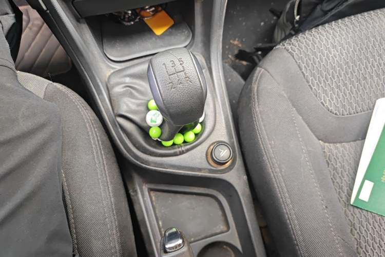 Used Peugeot 308 2014 Enjoy Edition Classic 1.6L Manual YouShang Model Gear Lever