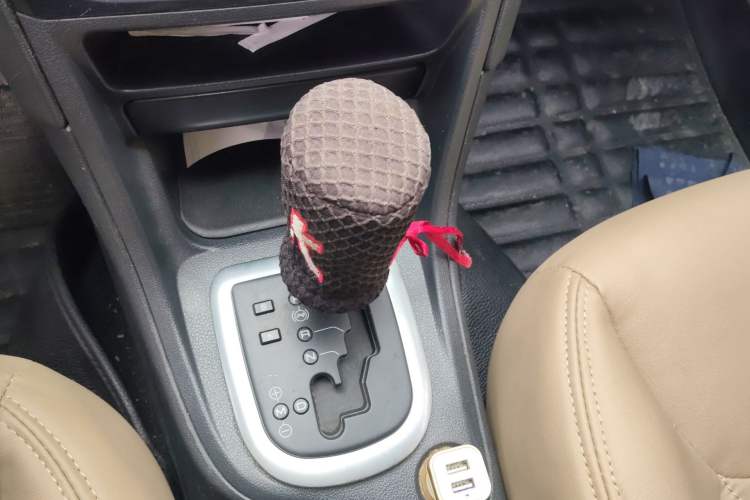 Used Peugeot 308 2014 Enjoyment Edition Classic 1.6L Automatic Fashion Model Gear Lever