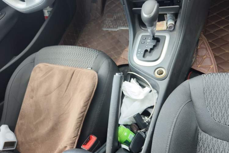Used Peugeot 308 2014 Enjoy Edition Classic 1.6L Automatic Premium Model Gear Lever