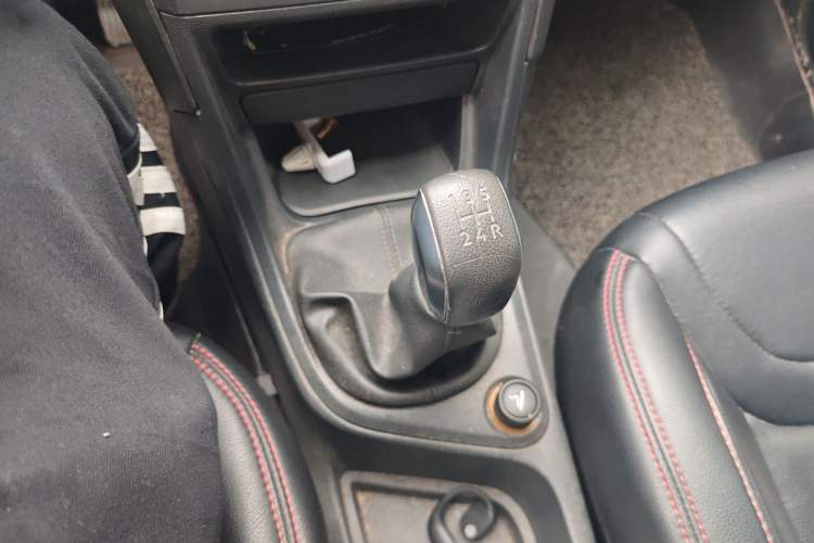 Used Peugeot 308 2014 Enjoy Edition Classic 1.6L Manual YouShang Model Gear Lever