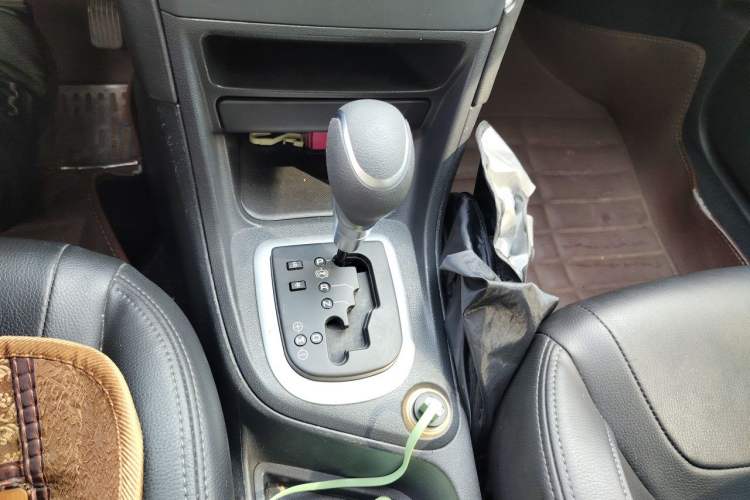 Used Peugeot 308 2014 Enjoy Edition Classic 1.6L Automatic Premium Model Gear Lever