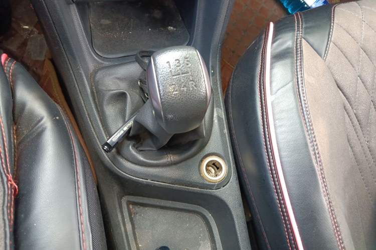 Used Peugeot 308 2014 Enjoy Edition Classic 1.6L Manual Fashion Model Gear Lever