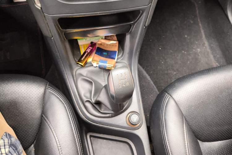 Used Peugeot 308 2014 Enjoy Edition Classic 1.6L Manual YouShang Model Gear Lever