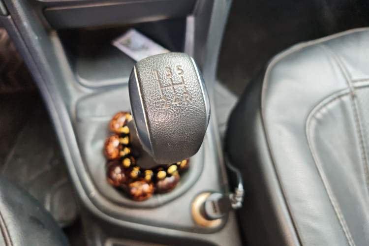 Used Peugeot 308 2014 Enjoy Edition Classic 1.6L Manual YouShang Model Gear Lever