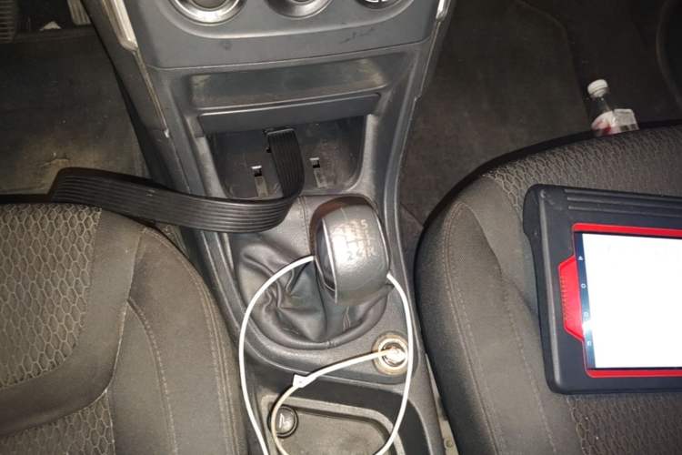 Used Peugeot 308 2014 Enjoy Edition Classic 1.6L Manual YouShang Model Gear Lever