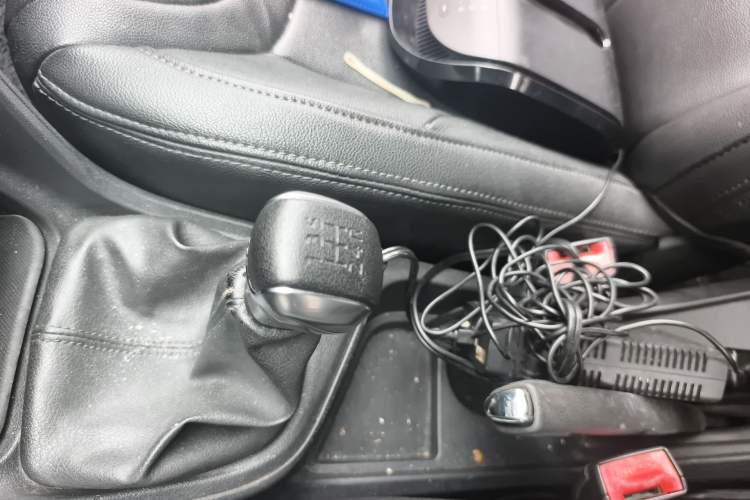 Used Peugeot 308 2014 Enjoy Edition Classic 1.6L Manual Fashion Model Gear Lever