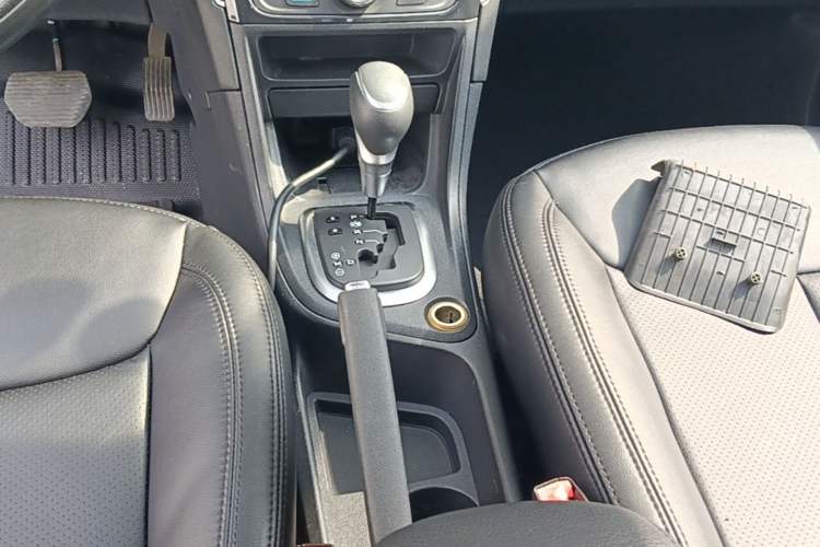 Used Peugeot 308 2014 Enjoyment Edition Classic 1.6L Automatic Fashion Model Gear Lever