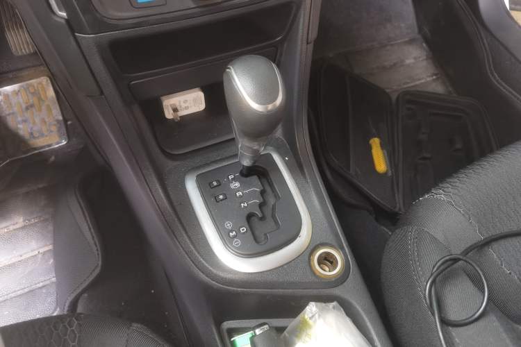 Used Peugeot 308 2014 Enjoyment Edition Classic 1.6L Automatic Fashion Model Gear Lever