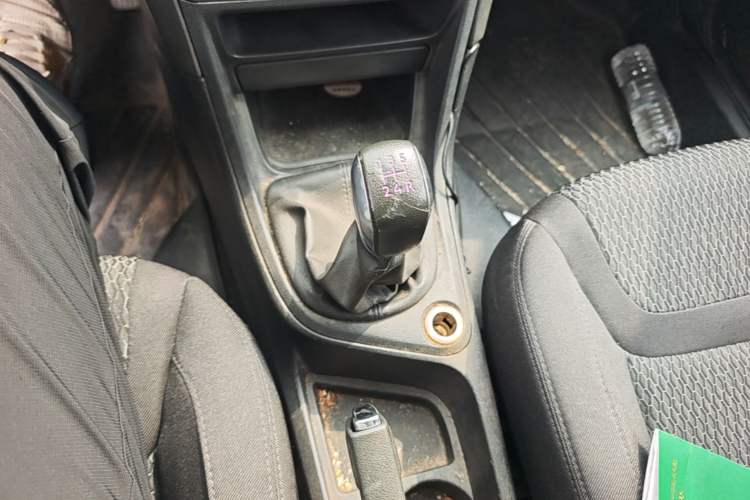 Used Peugeot 308 2014 Enjoy Edition Classic 1.6L Manual YouShang Model Gear Lever
