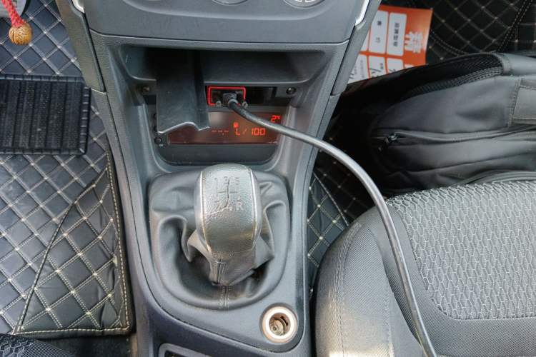 Used Peugeot 308 2014 Enjoy Edition Classic 1.6L Manual YouShang Model Gear Lever