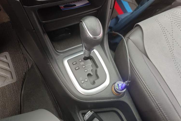 Used Peugeot 308 2014 Enjoyment Edition Classic 1.6L Automatic Fashion Model Gear Lever