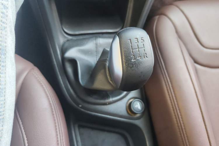 Used Peugeot 308 2014 Enjoy Edition Classic 1.6L Manual Fashion Model Gear Lever