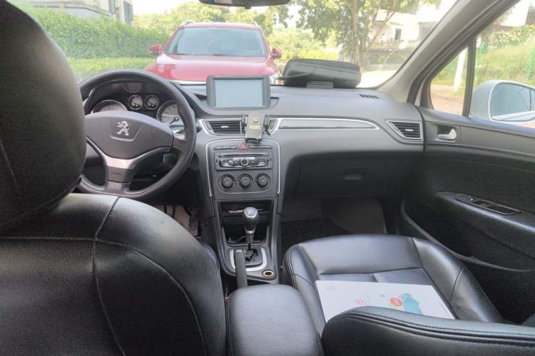 Used Peugeot 308 2014 Enjoy Edition Classic 1.6L Automatic Premium Model Headliner