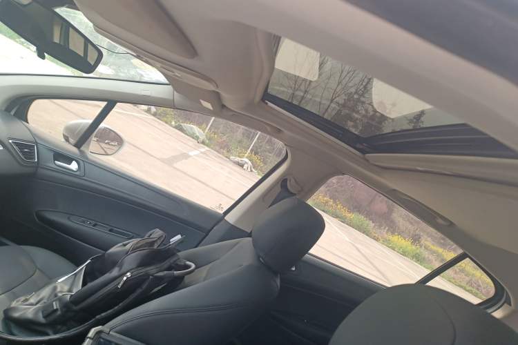 Used Peugeot 308 2014 Enjoy Edition Classic 1.6L Manual YouShang Model Headliner