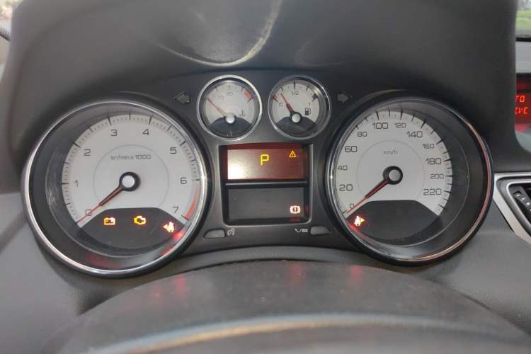 Used Peugeot 308 2014 Enjoy Edition Classic 1.6L Automatic Premium Model Instrument Cluster