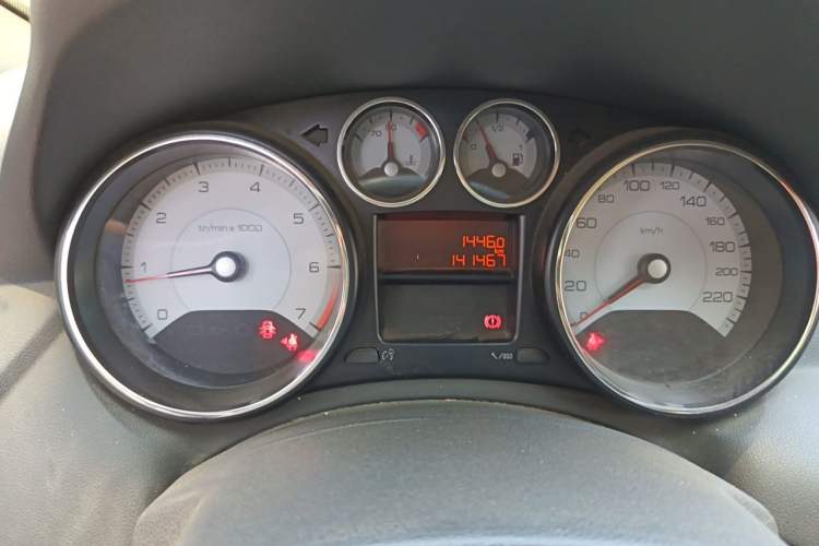 Used Peugeot 308 2014 Enjoy Edition Classic 1.6L Manual YouShang Model Instrument Cluster