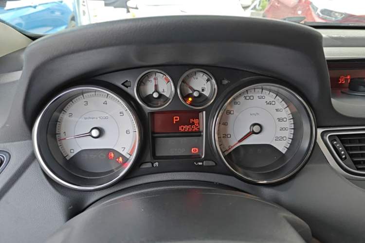 Used Peugeot 308 2014 Enjoyment Edition Classic 1.6L Automatic Fashion Model Instrument Cluster