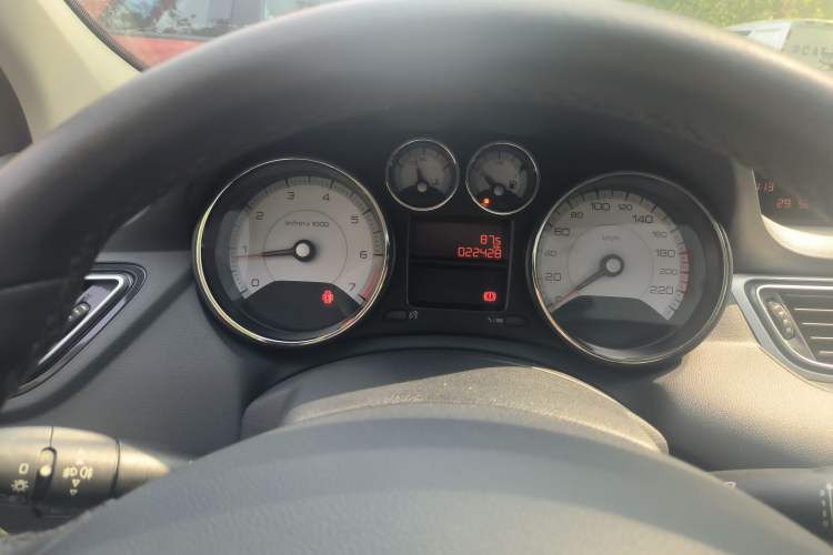 Used Peugeot 308 2014 Enjoy Edition Classic 1.6L Manual Fashion Model Instrument Cluster