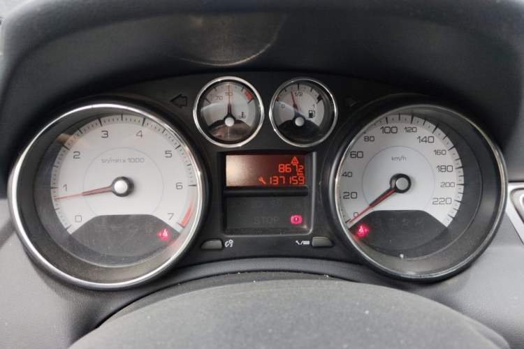 Used Peugeot 308 2014 Enjoy Edition Classic 1.6L Manual YouShang Model Instrument Cluster
