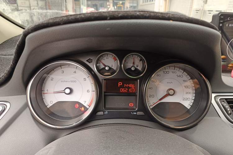 Used Peugeot 308 2014 Enjoyment Edition Classic 1.6L Automatic Fashion Model Instrument Cluster