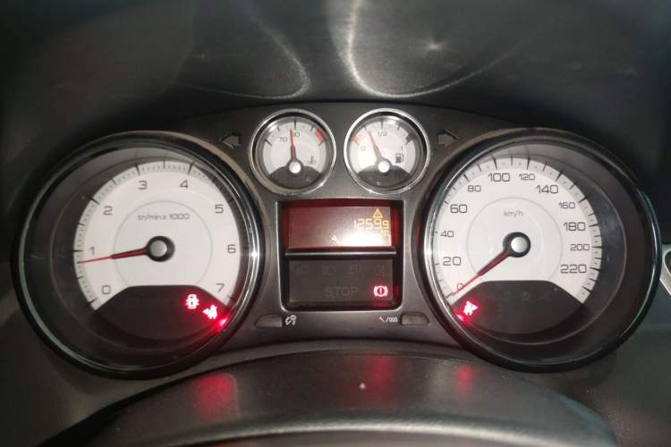 Used Peugeot 308 2014 Enjoy Edition Classic 1.6L Manual YouShang Model Instrument Cluster