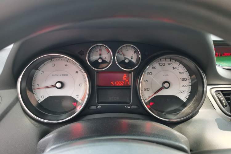 Used Peugeot 308 2014 Enjoy Edition Classic 1.6L Manual YouShang Model Instrument Cluster