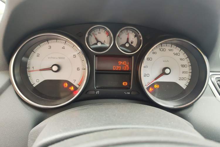 Used Peugeot 308 2014 Enjoy Edition Classic 1.6L Manual YouShang Model Instrument Cluster
