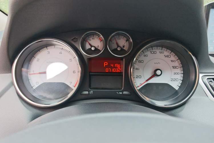 Used Peugeot 308 2014 Enjoy Edition Classic 1.6L Automatic Premium Model Instrument Cluster