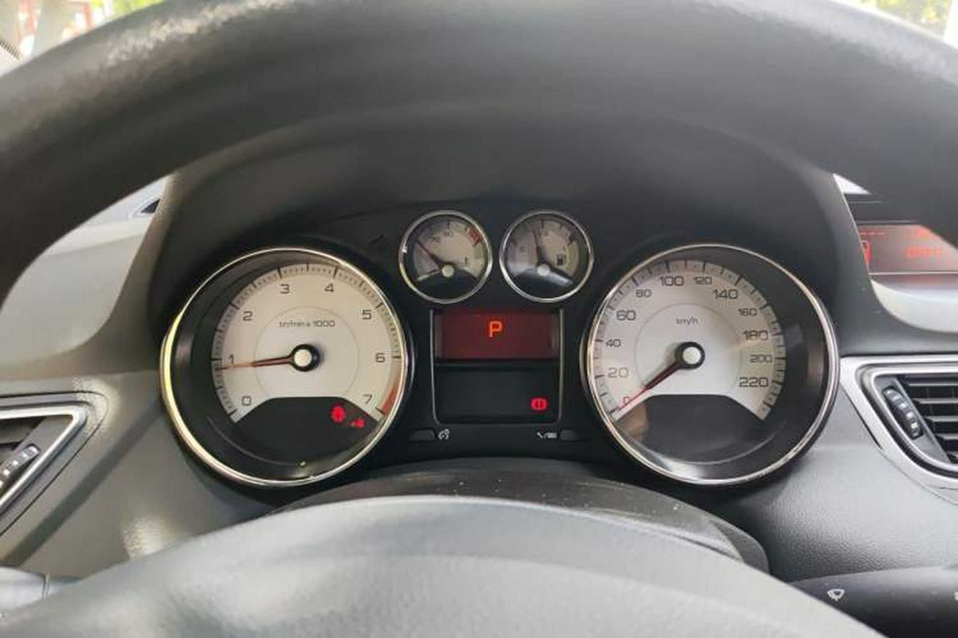 Used Peugeot 308 2014 Enjoy Edition Classic 1.6L Automatic Premium Model Instrument Cluster