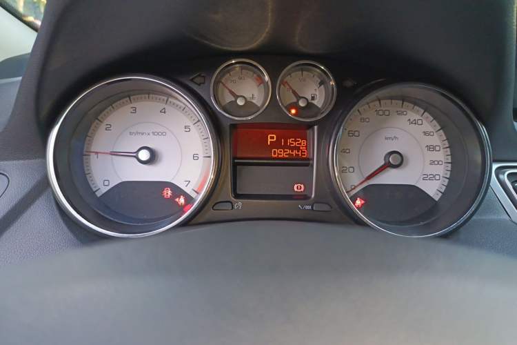 Used Peugeot 308 2014 Enjoy Edition Classic 1.6L Automatic Premium Model Instrument Cluster
