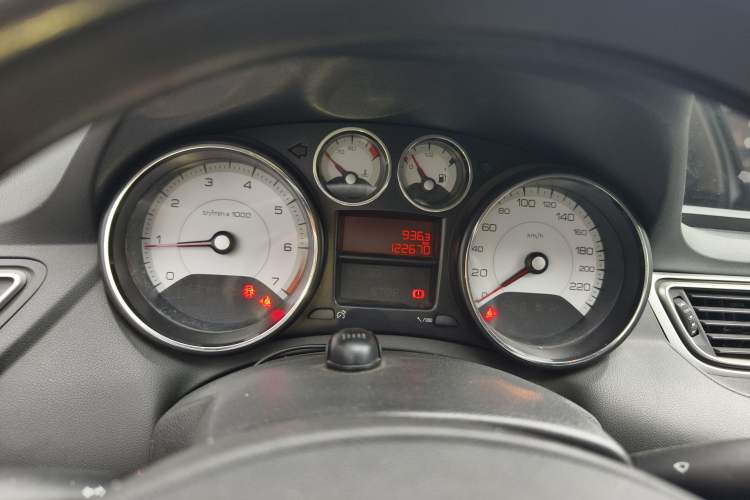 Used Peugeot 308 2014 Enjoy Edition Classic 1.6L Manual YouShang Model Instrument Cluster