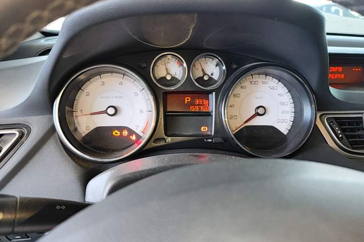 Used Peugeot 308 2014 Enjoyment Edition Classic 1.6L Automatic Fashion Model Instrument Cluster