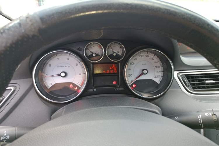 Used Peugeot 308 2014 Enjoy Edition Classic 1.6L Manual YouShang Model Instrument Cluster