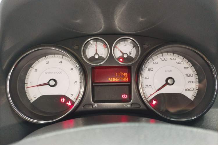 Used Peugeot 308 2014 Enjoy Edition Classic 1.6L Manual YouShang Model Instrument Cluster