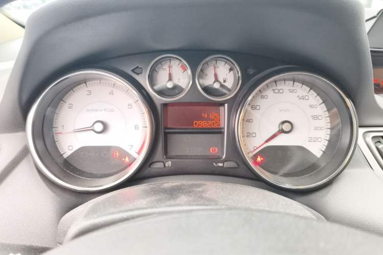 Used Peugeot 308 2014 Enjoy Edition Classic 1.6L Manual YouShang Model Instrument Cluster