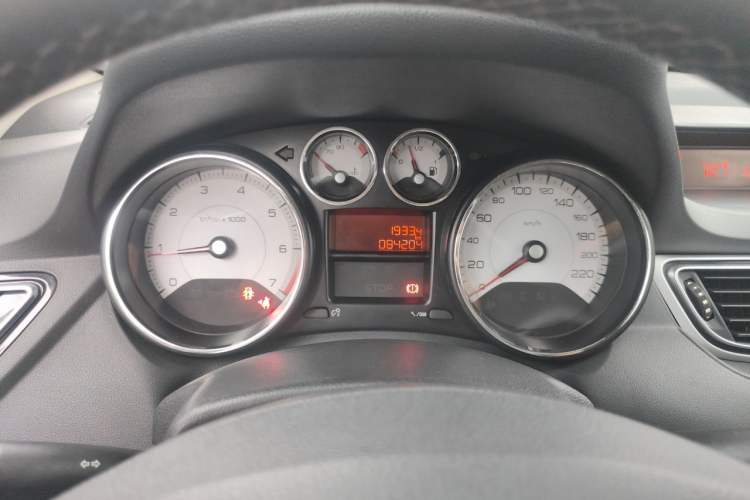 Used Peugeot 308 2014 Enjoy Edition Classic 1.6L Manual Fashion Model Instrument Cluster