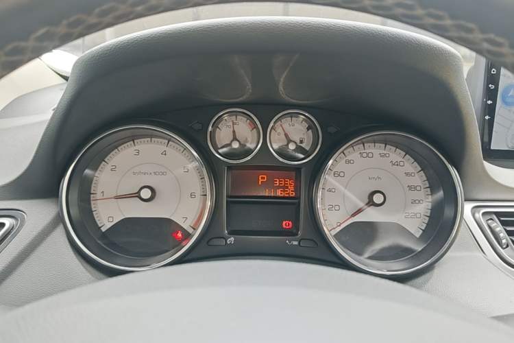 Used Peugeot 308 2014 Enjoyment Edition Classic 1.6L Automatic Fashion Model Instrument Cluster