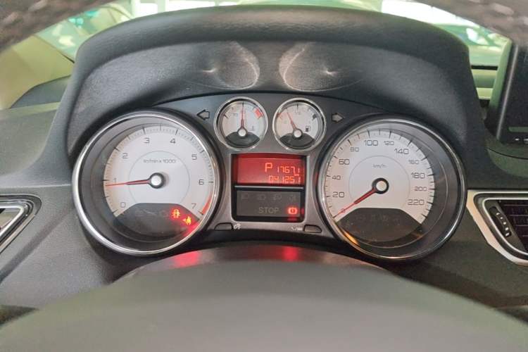 Used Peugeot 308 2014 Enjoyment Edition Classic 1.6L Automatic Fashion Model Instrument Cluster